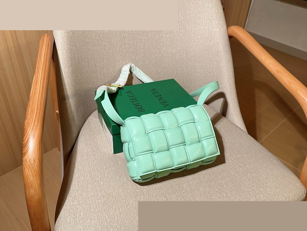 BV Bag 011