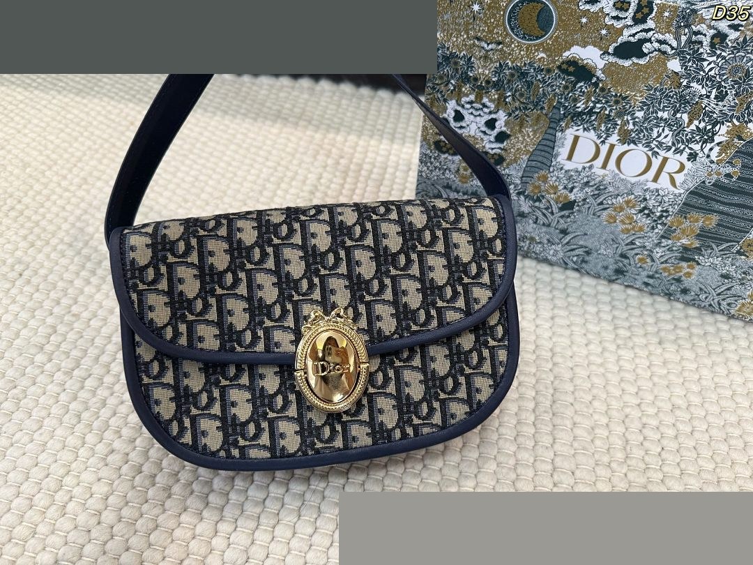 CD Bag 157