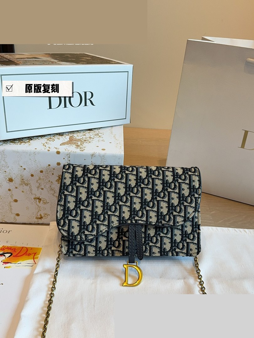 CD Bag 166