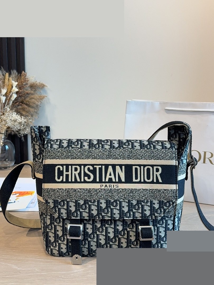 CD Bag 435