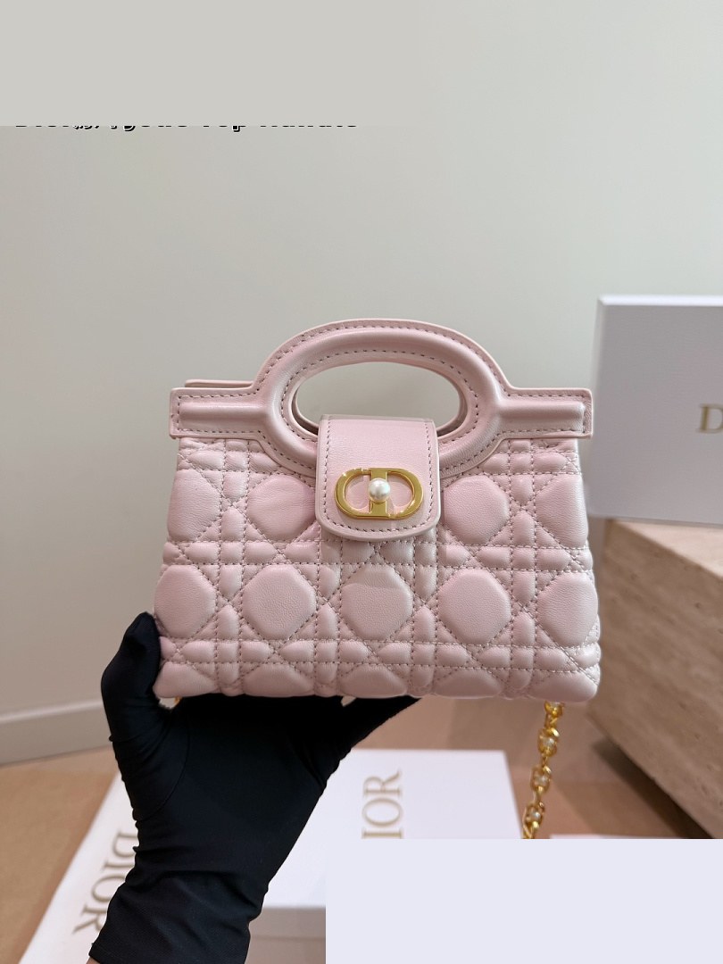 CD Bag 557