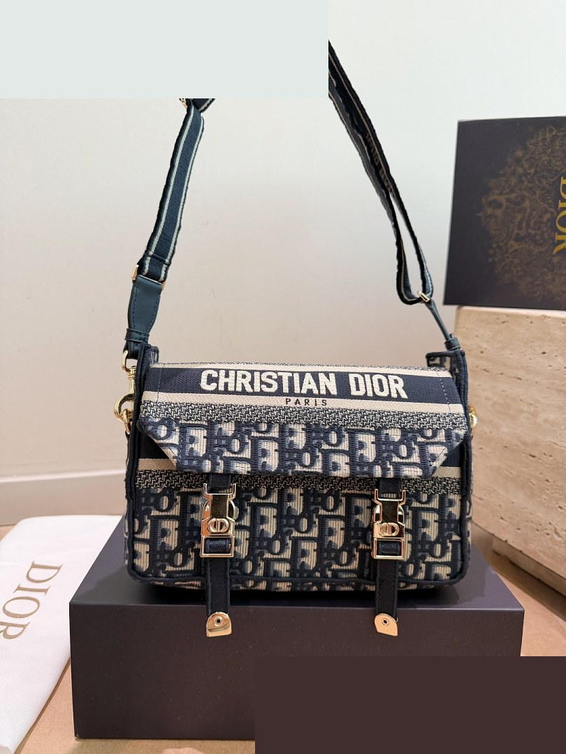 CD Bag 595