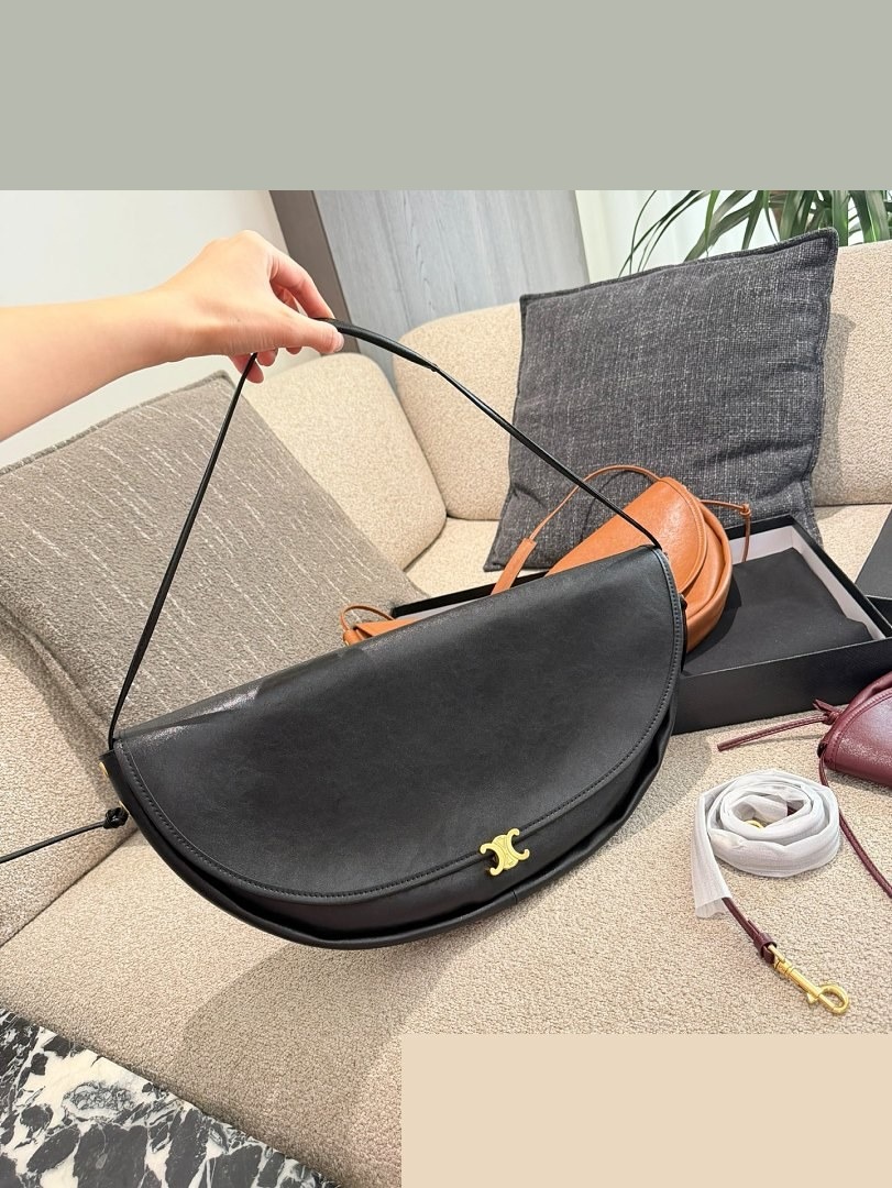 CEL Bag 111