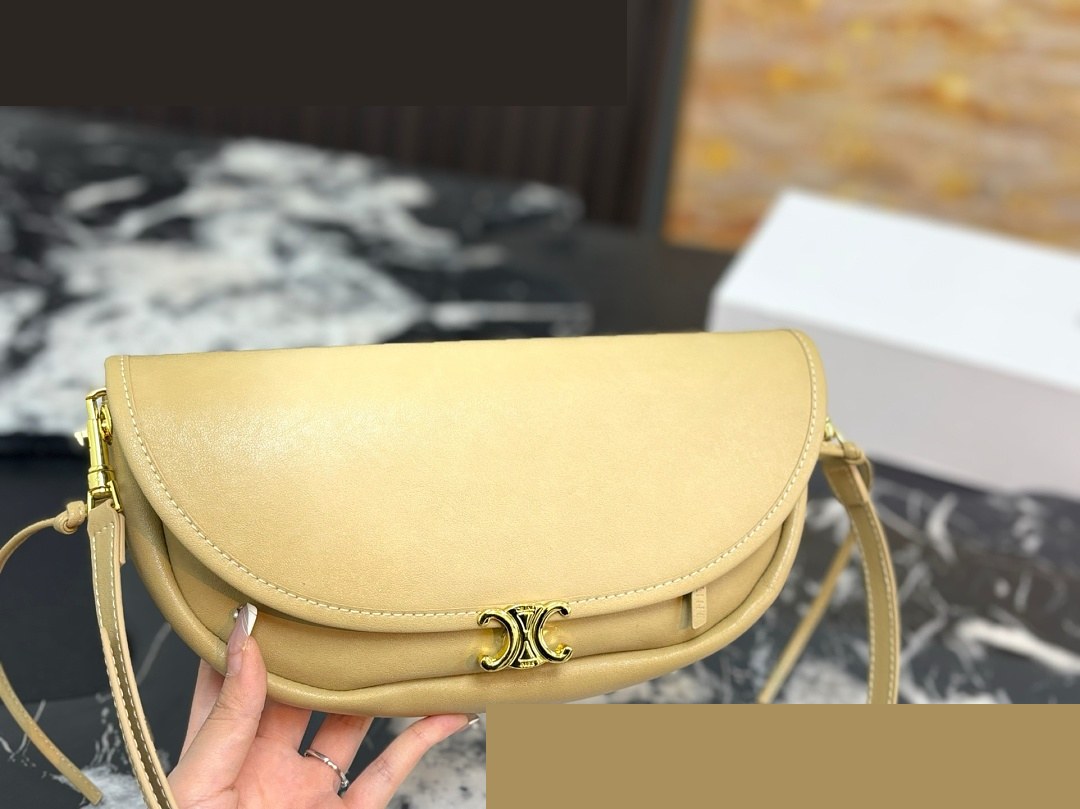CEL Bag 216