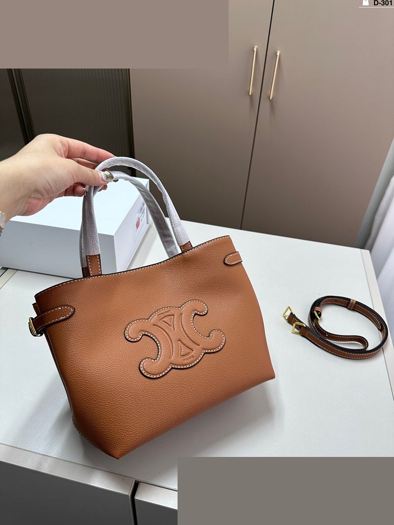 CEL Bag 411