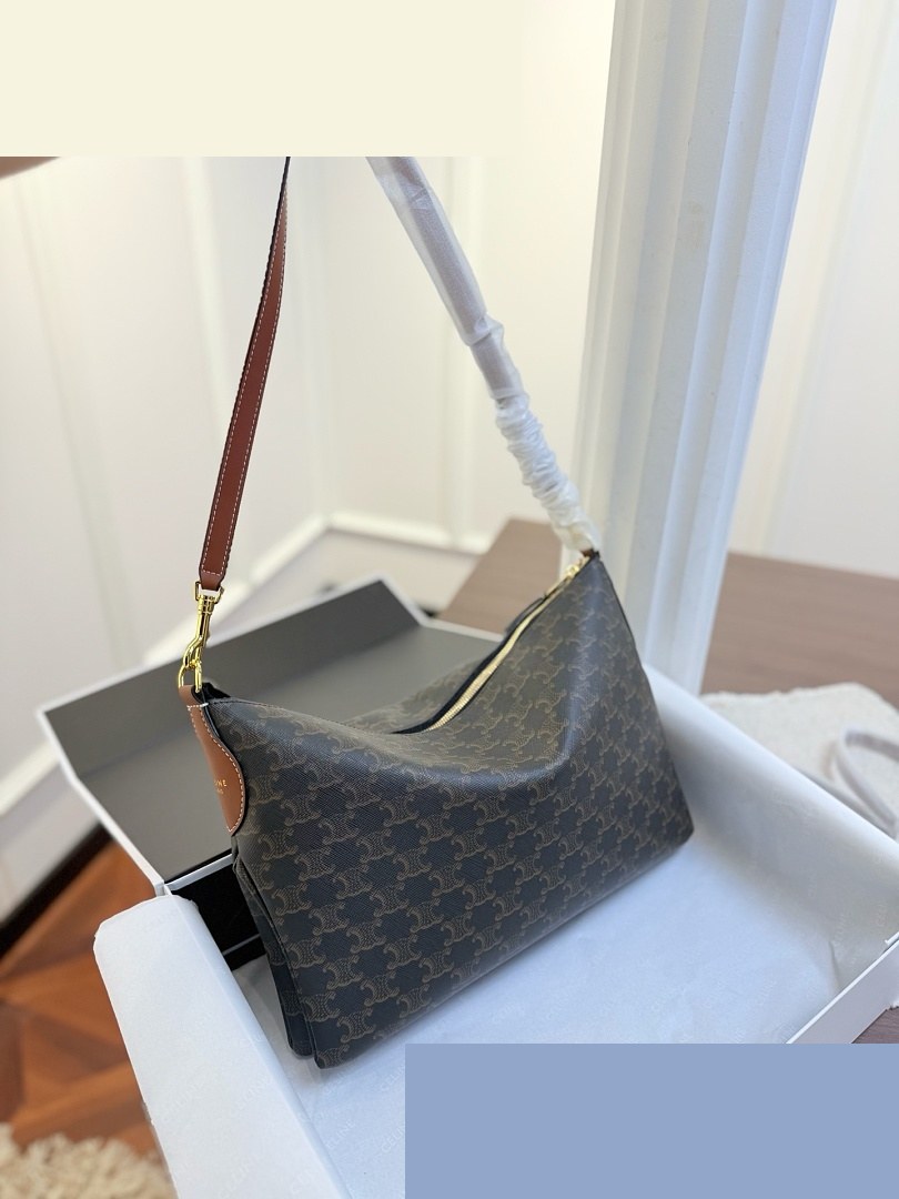 CEL Bag 520