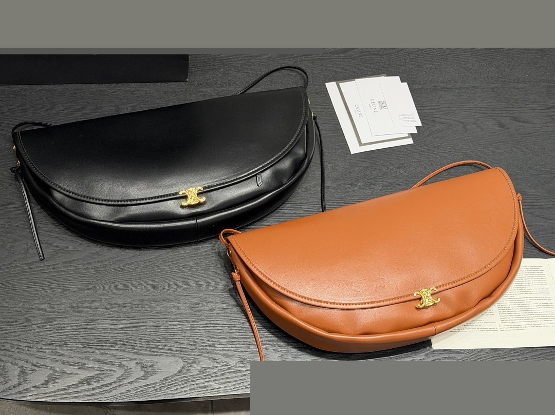 CEL Bag 553