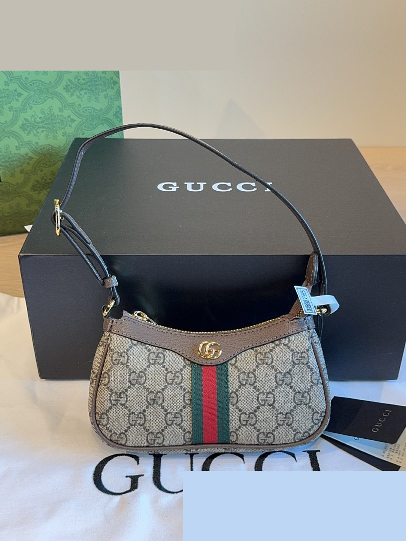 GG Bag 136