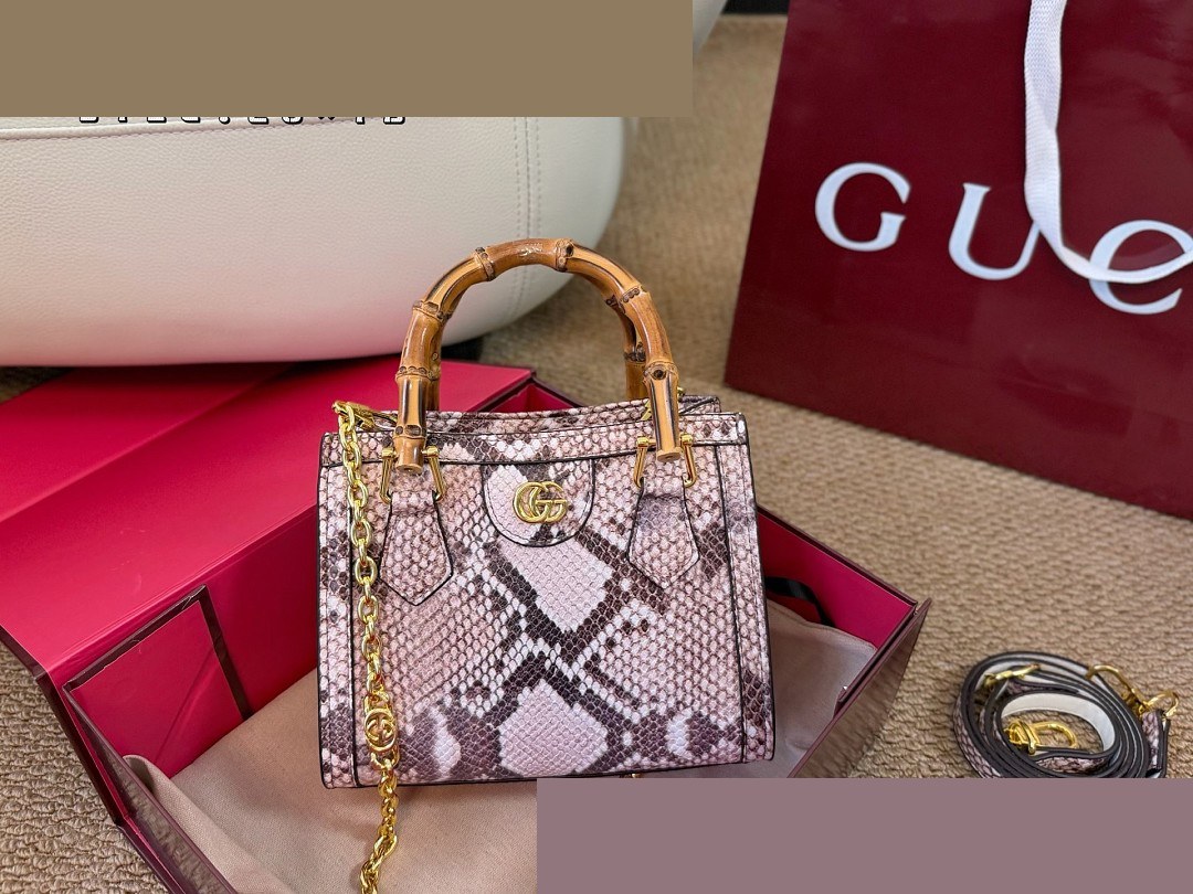 GG Bag 205