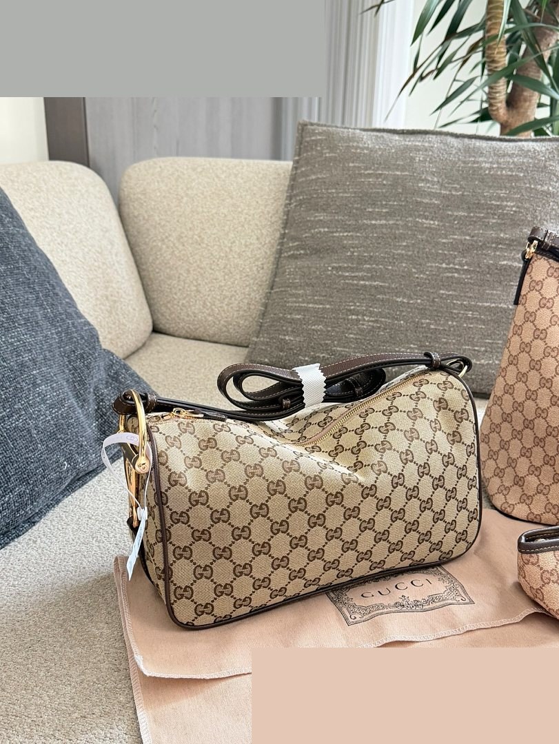 GG Bag 210
