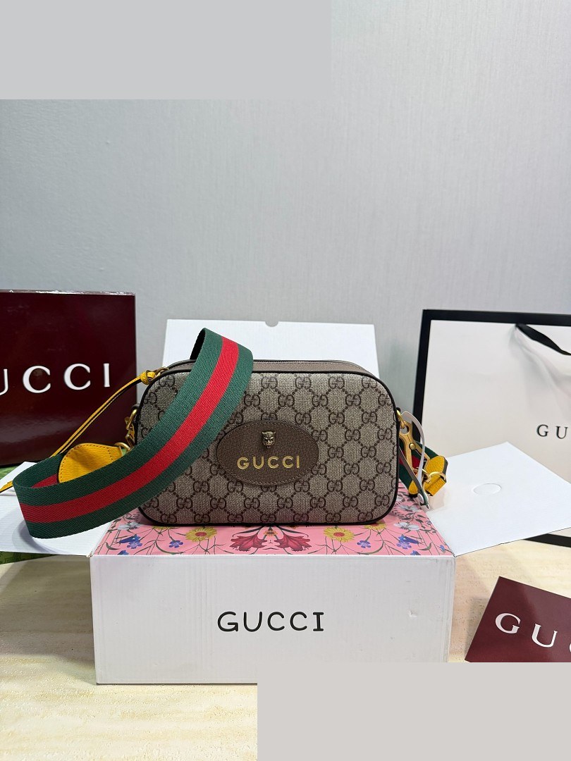 GG Bag 330