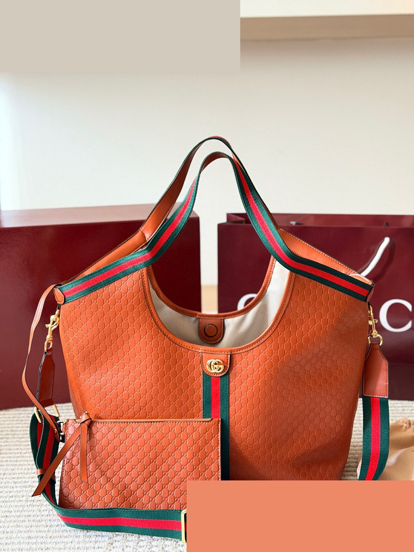GG Bag 382