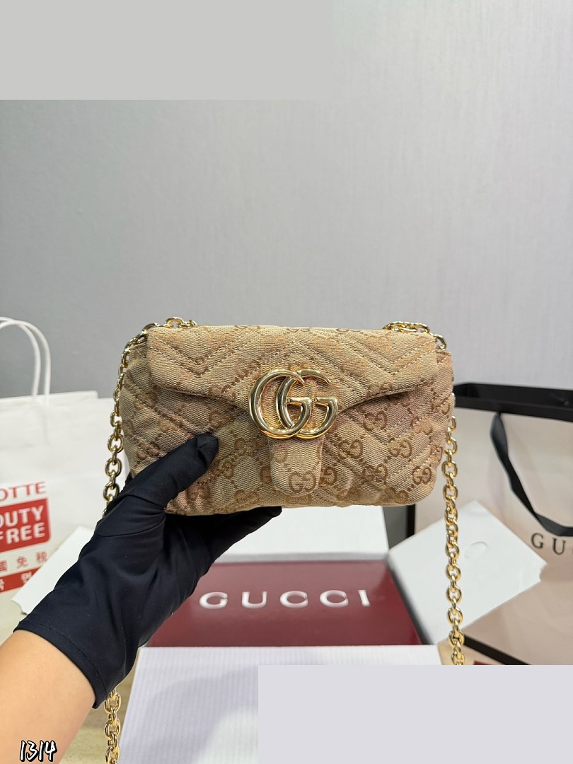 GG Bag 421