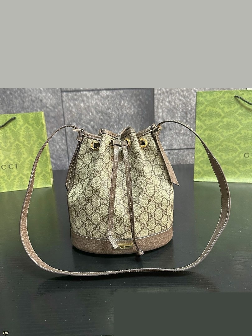 GG Bag 438