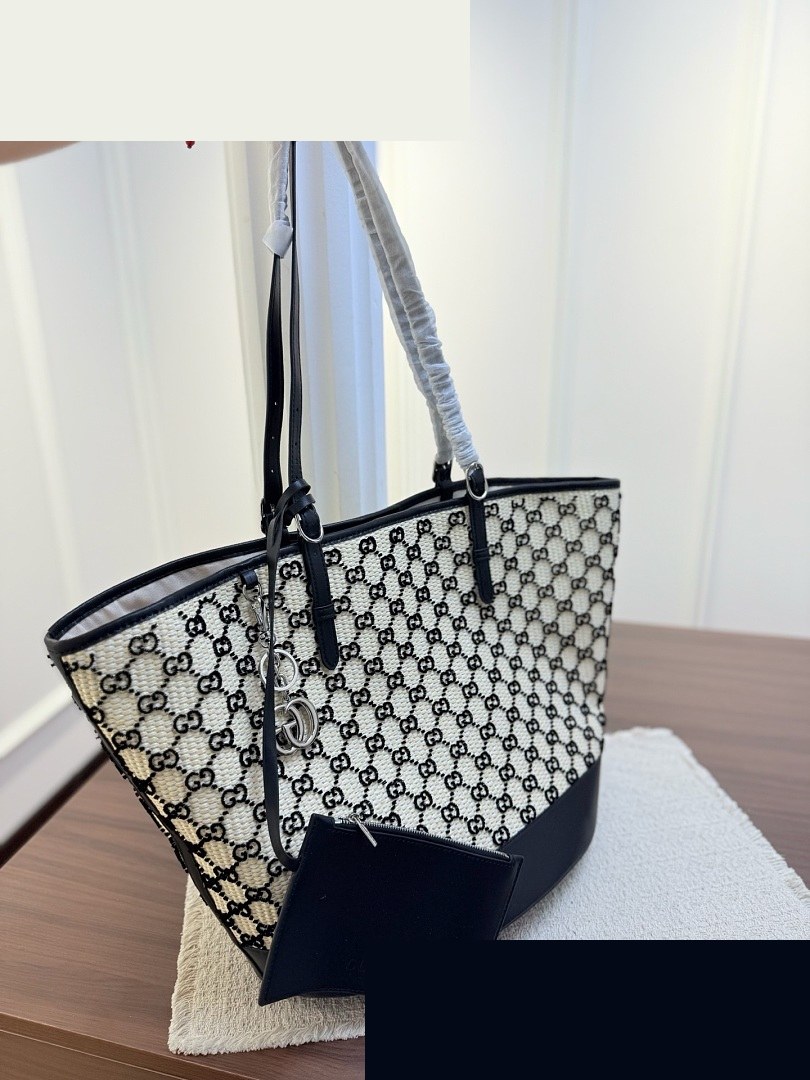 GG Bag 552