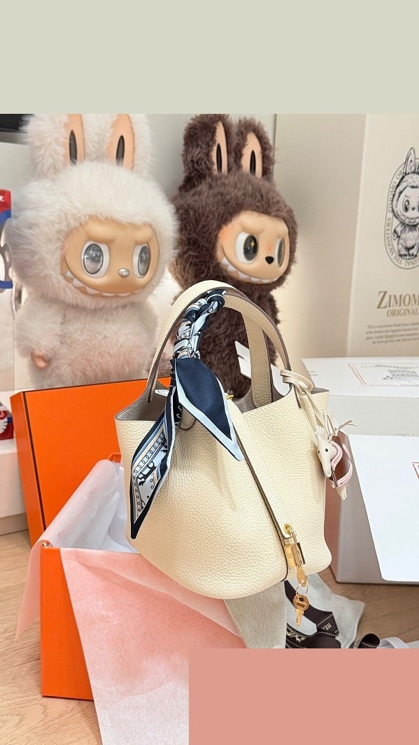 HM Bag 048