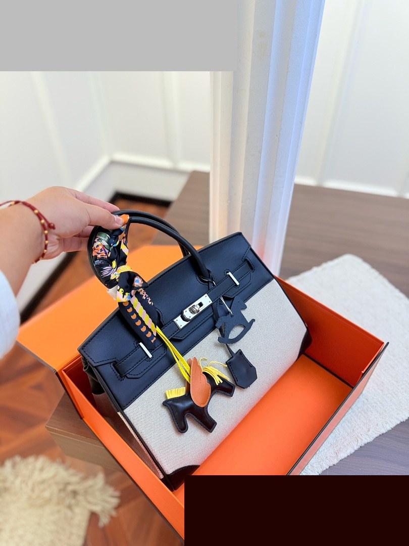 HM Bag 143