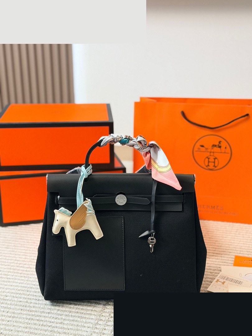 HM Bag 201