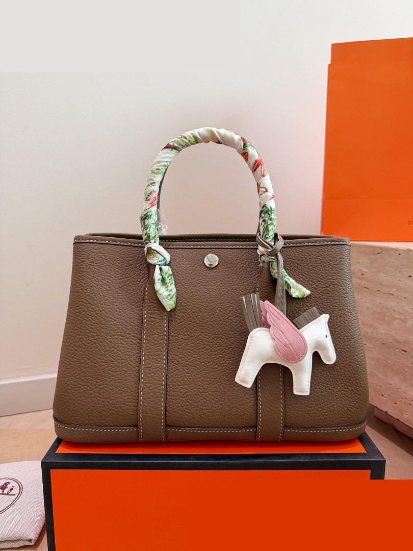 HM Bag 222