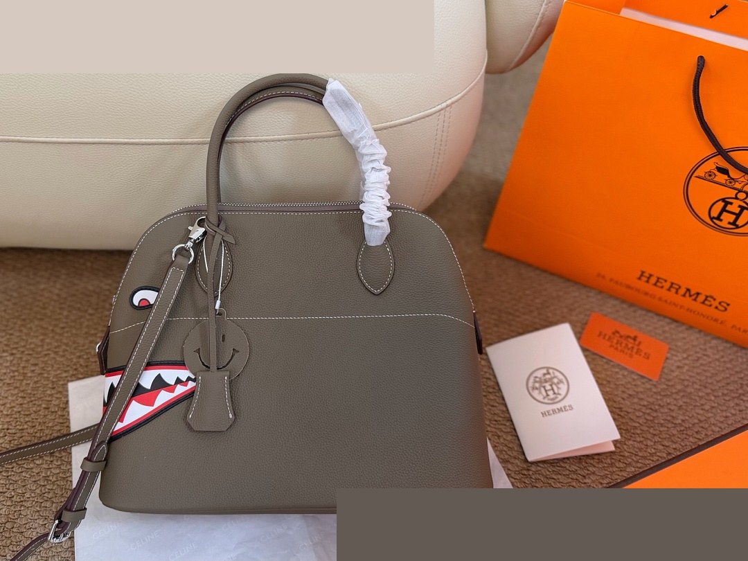 HM Bag 270