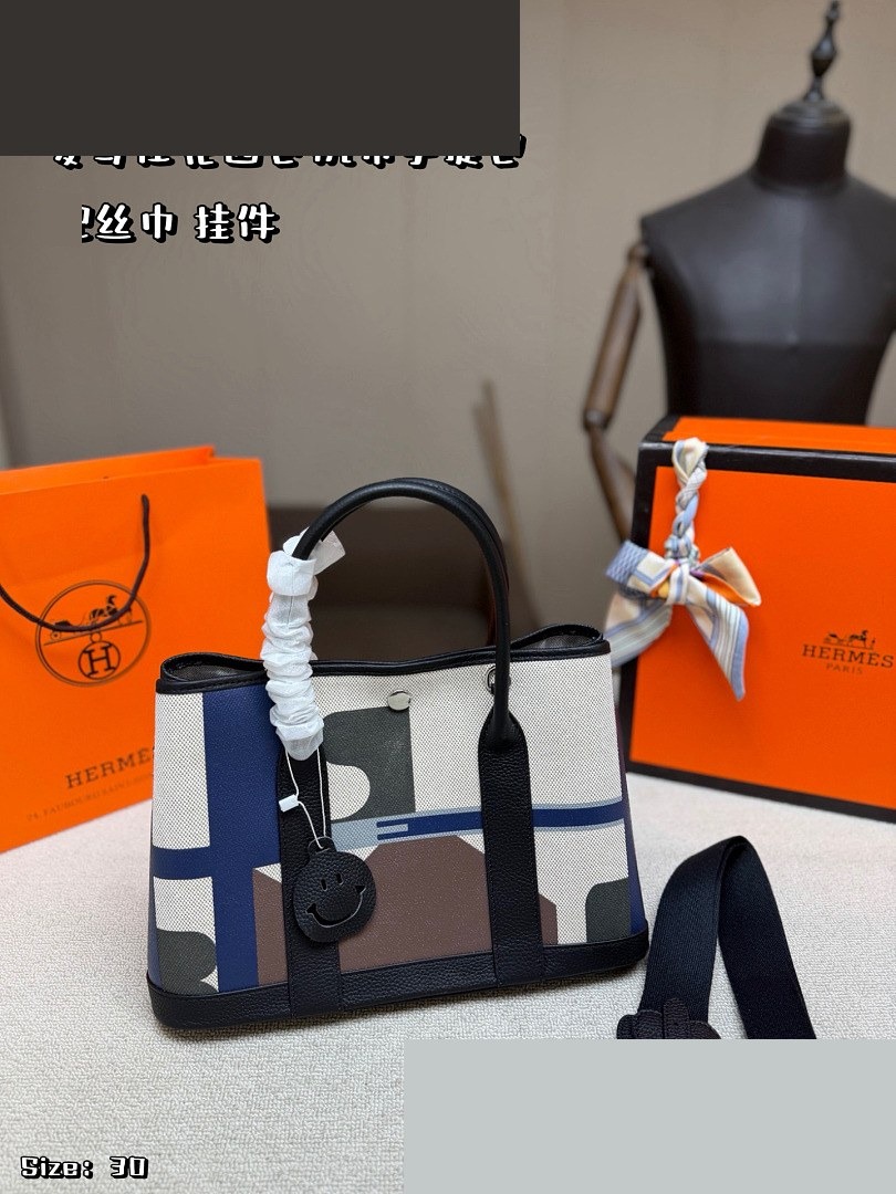 HM Bag 302
