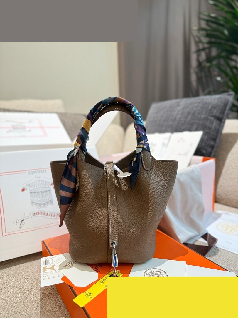 HM Bag 334