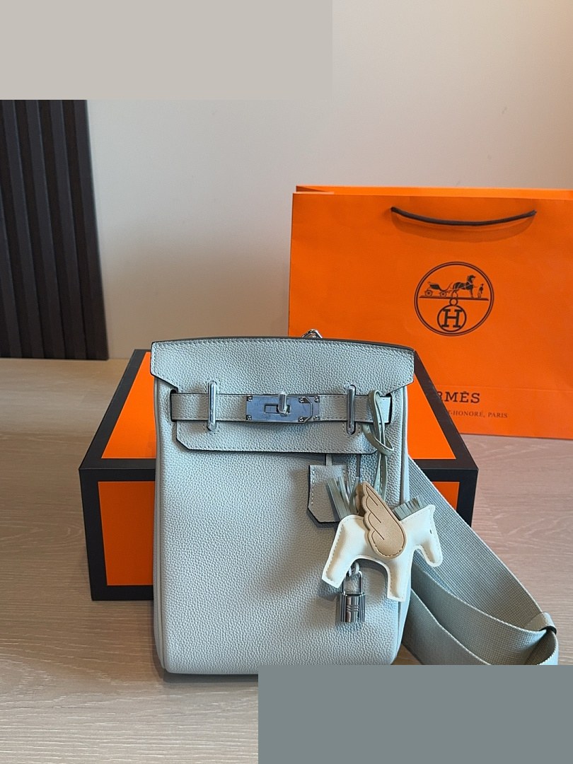 HM Bag 371