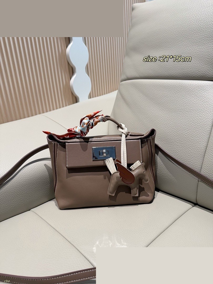 HM Bag 373