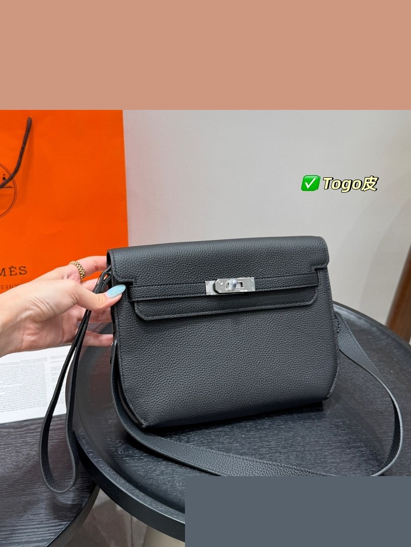 HM Bag 440