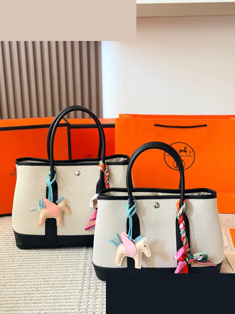 HM Bag 469
