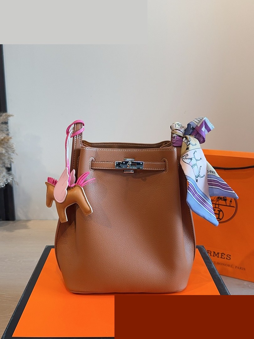 HM Bag 526