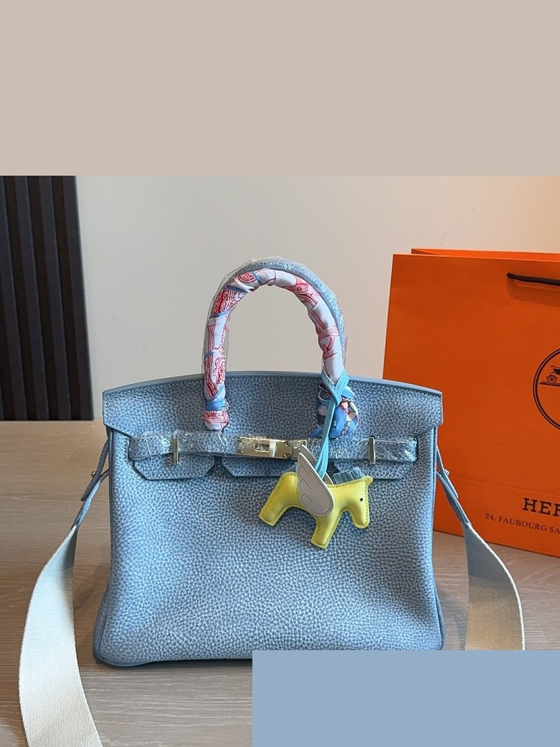 HM Bag 596