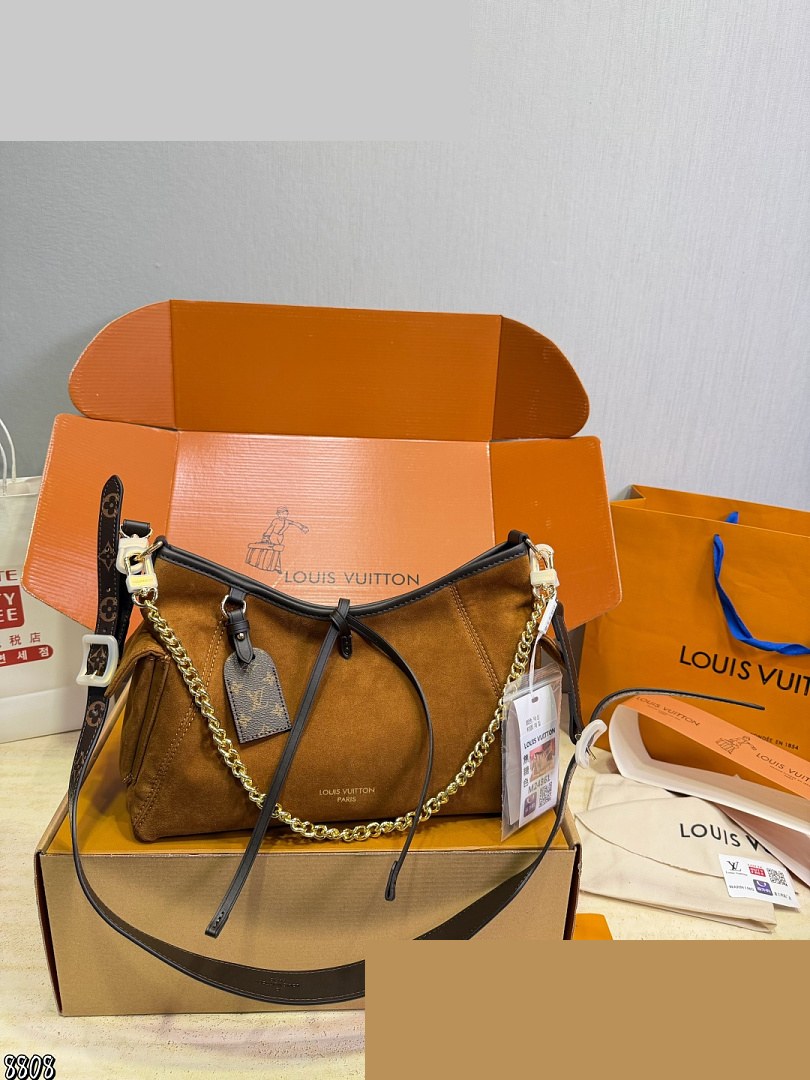 LV Bag 061