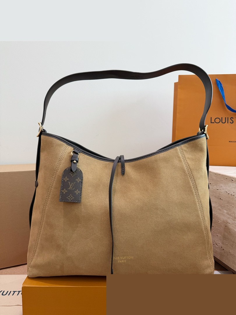 LV Bag 071