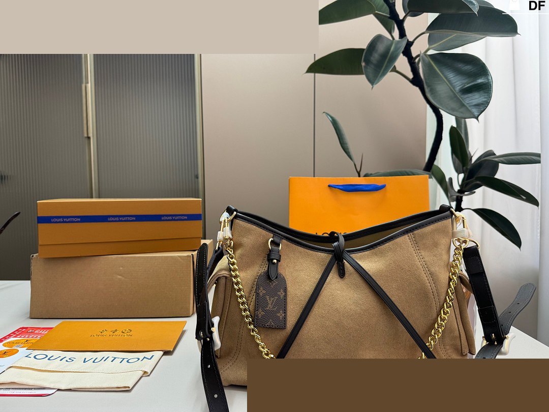 LV Bag 078