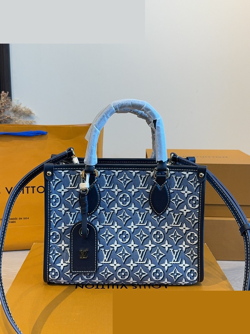 LV Bag 105