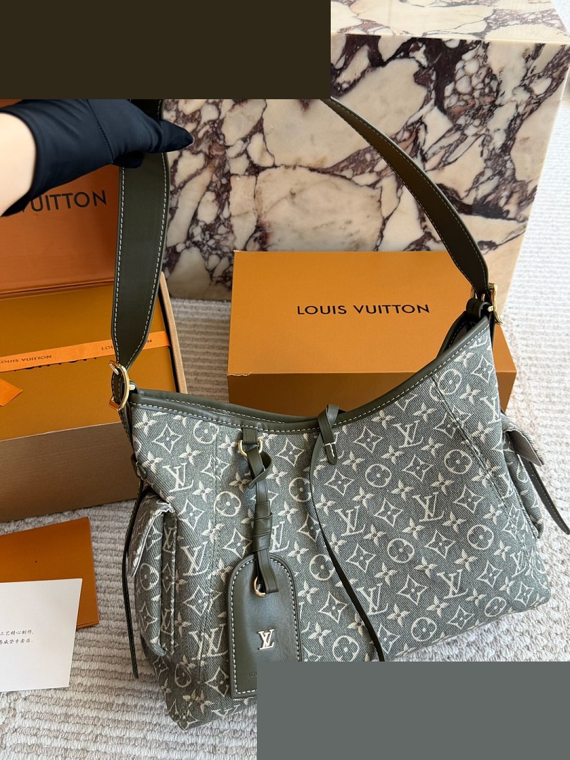 LV Bag 129