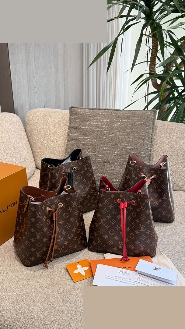 LV Bag 181