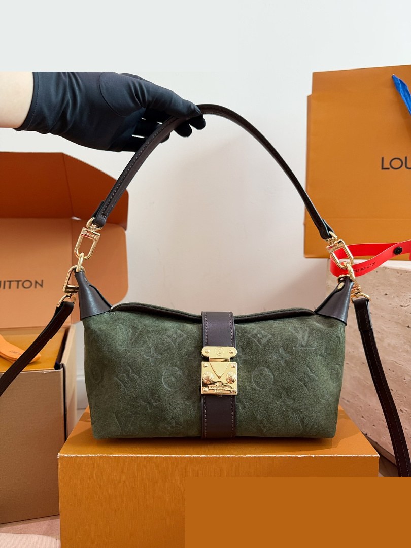 LV Bag 214