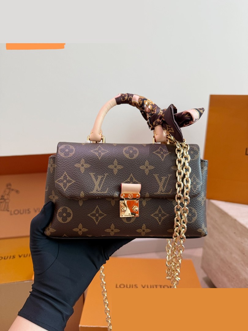 LV Bag 286