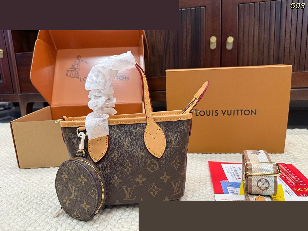 LV Bag 408