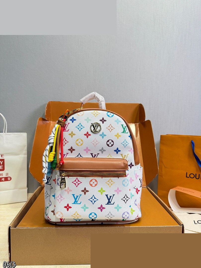 LV Bag 421