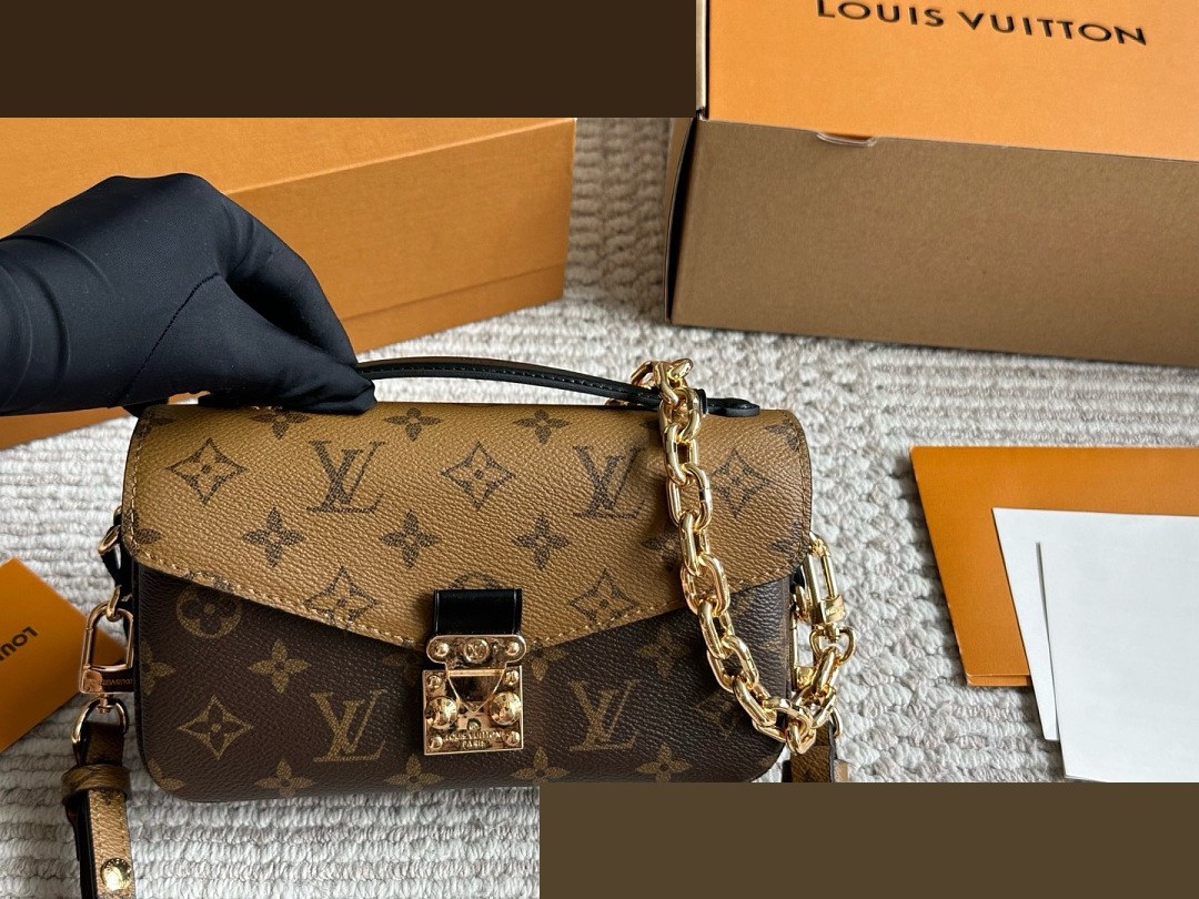 LV Bag 539