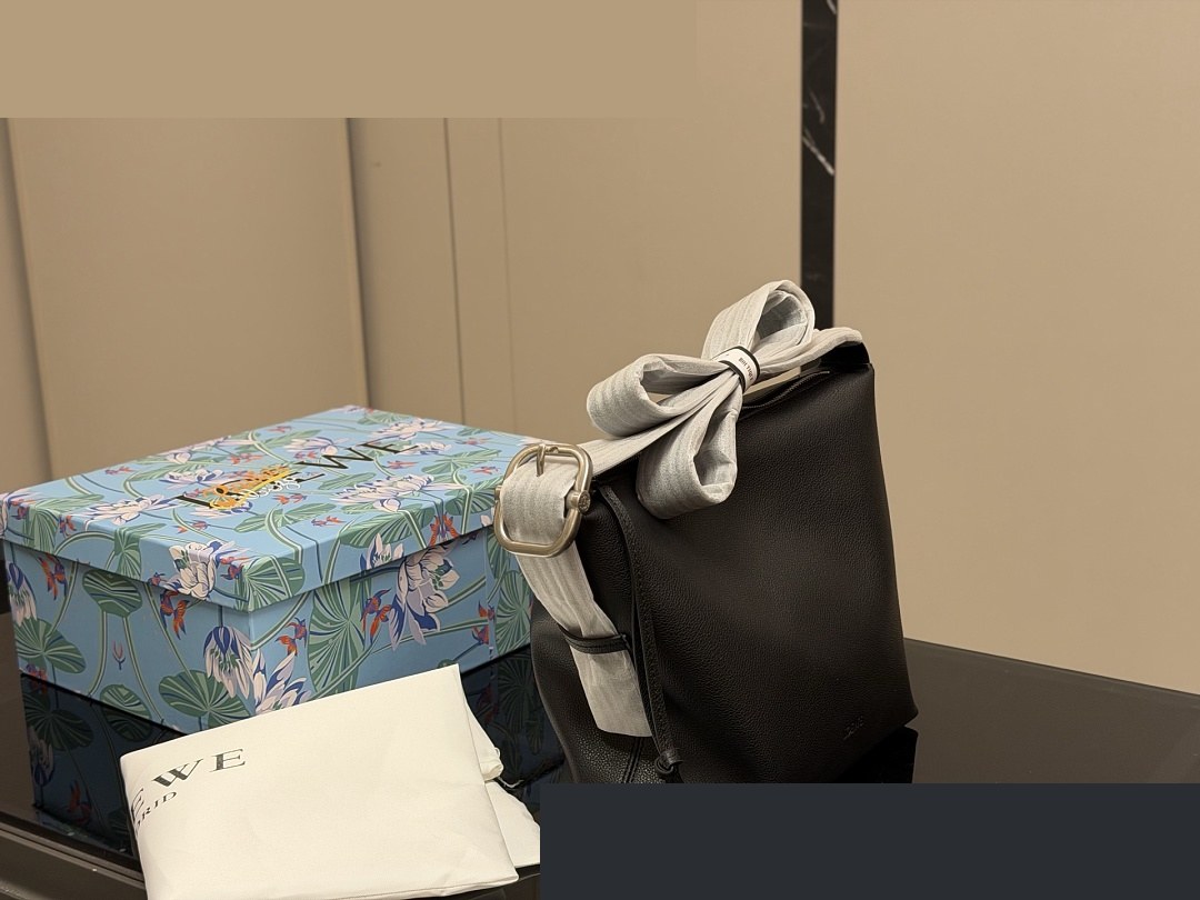 LW Bag 051