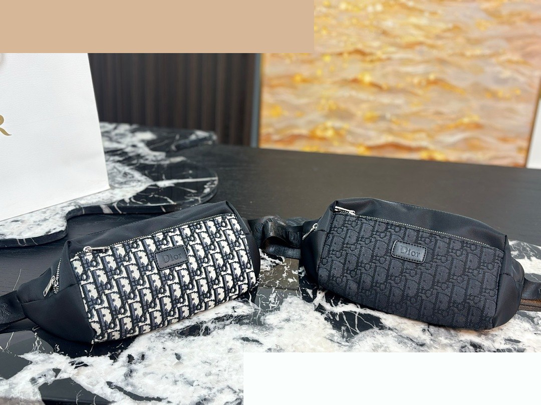 MEN Bag 136