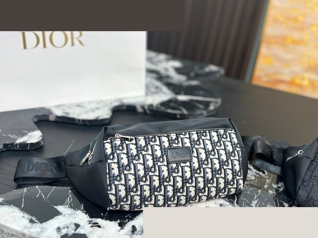 MEN Bag 137
