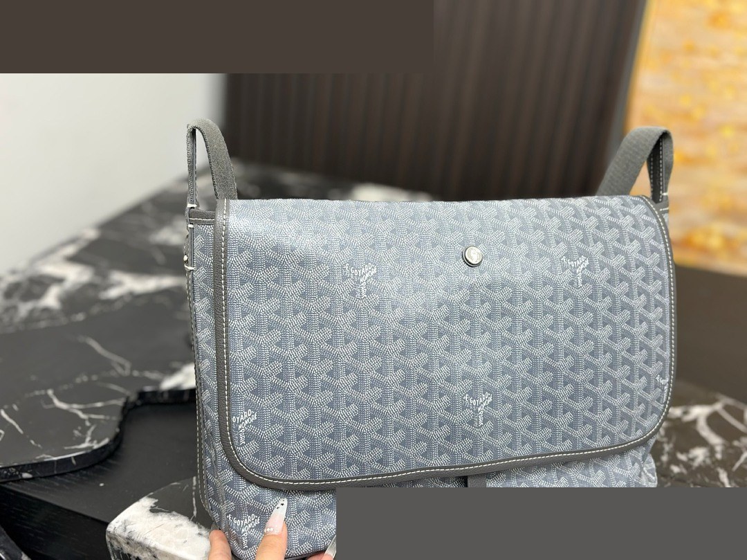 MEN Bag 194