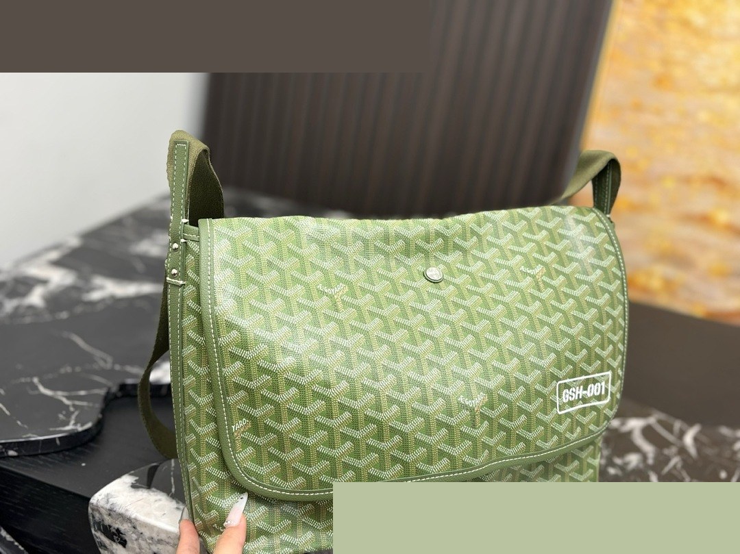 MEN Bag 195