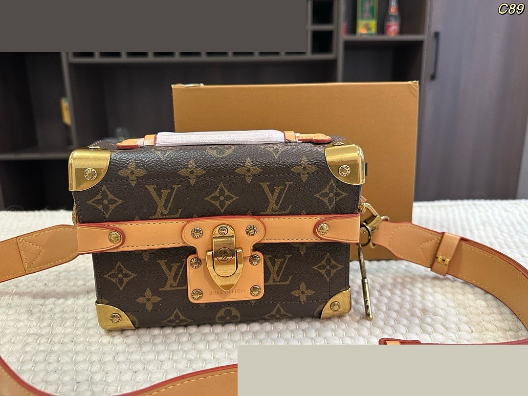 MEN Bag 208