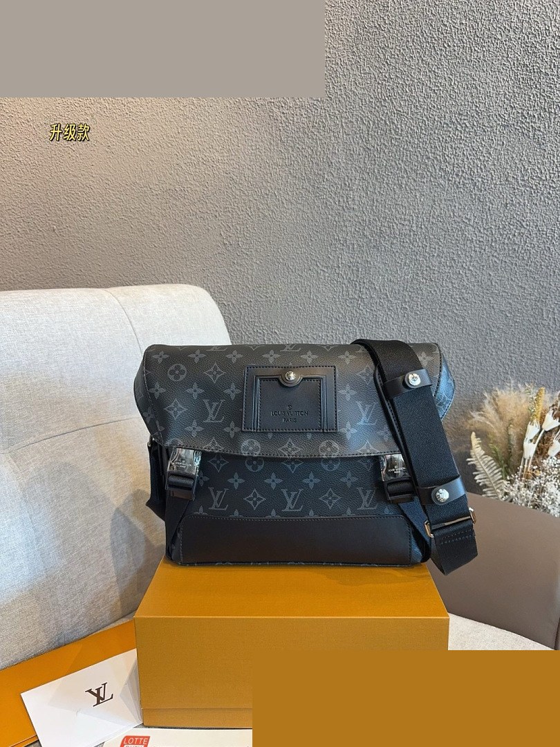 MEN Bag 212